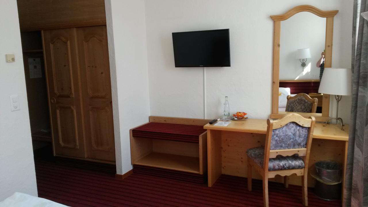 Hotel Baeren Sumiswald Kültér fotó
